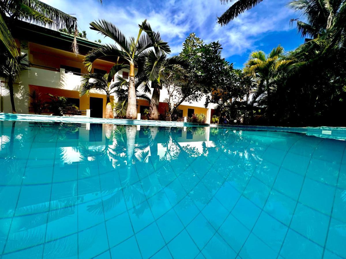 Alona Swiss Resort Panglao Bagian luar foto